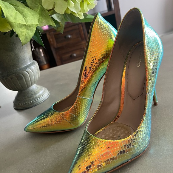 Holographic Aldo Heels - Picture 4 of 5